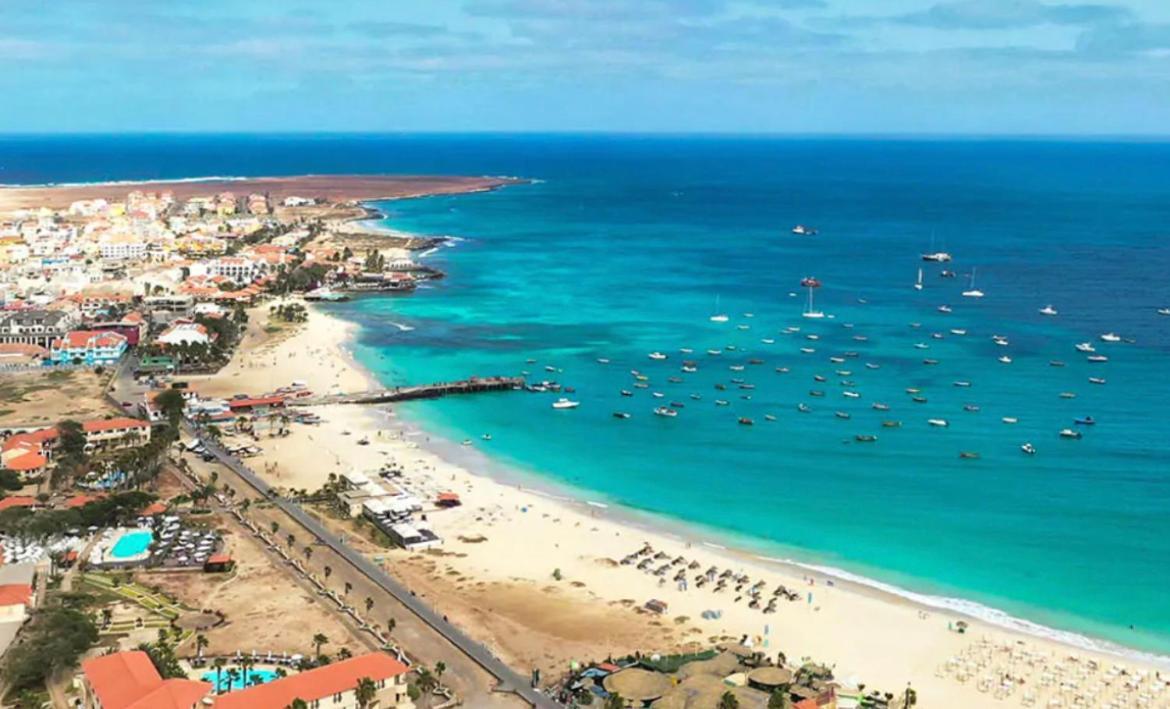 Апартаменты Kyaala Djadsal Moradias Pool&Sea Санта-Мария Экстерьер фото